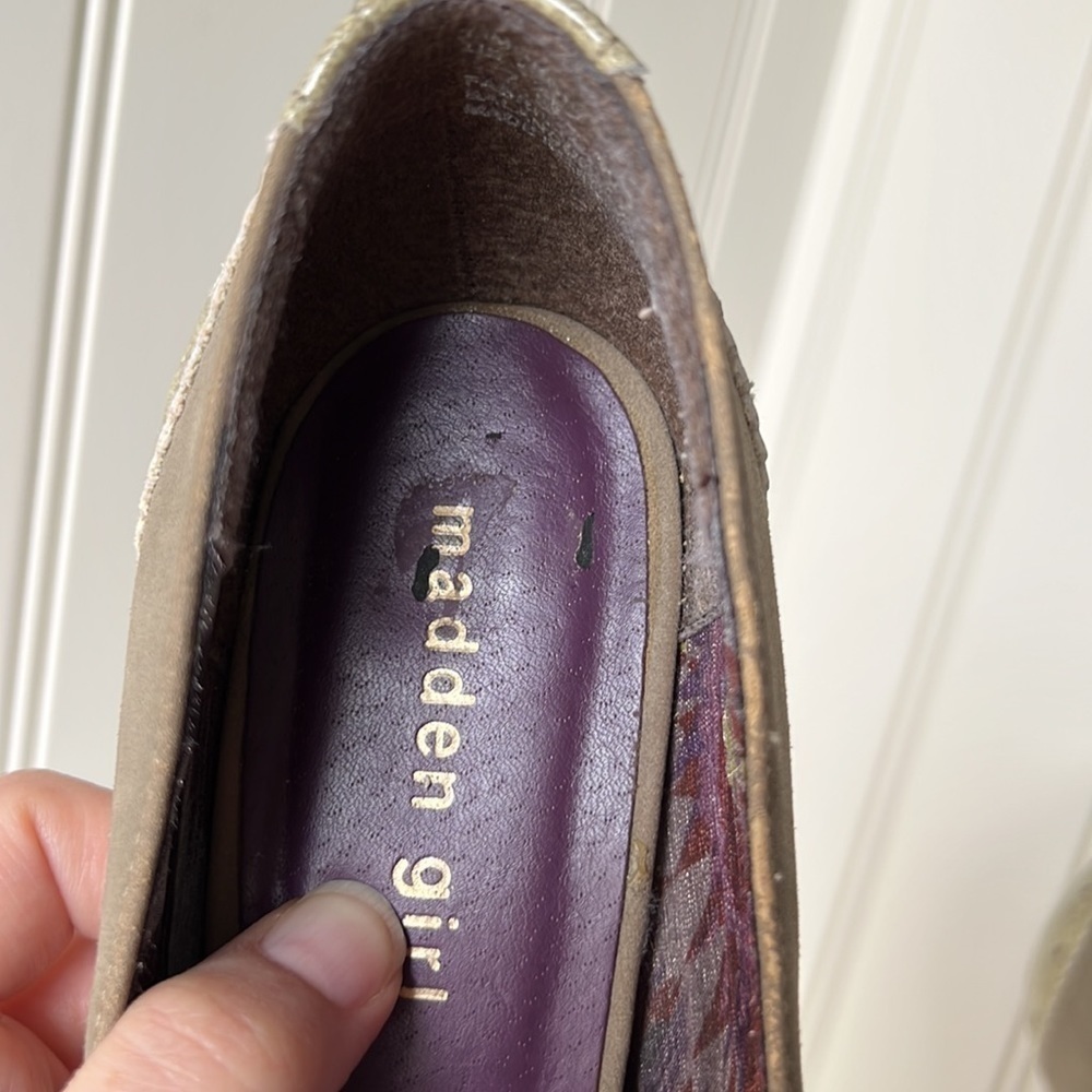 MADDEN GIRL Limmeric Tan Gold Big Bow Peep Toe Platform Heels Shoes 7.5 - Picture 5 of 17
